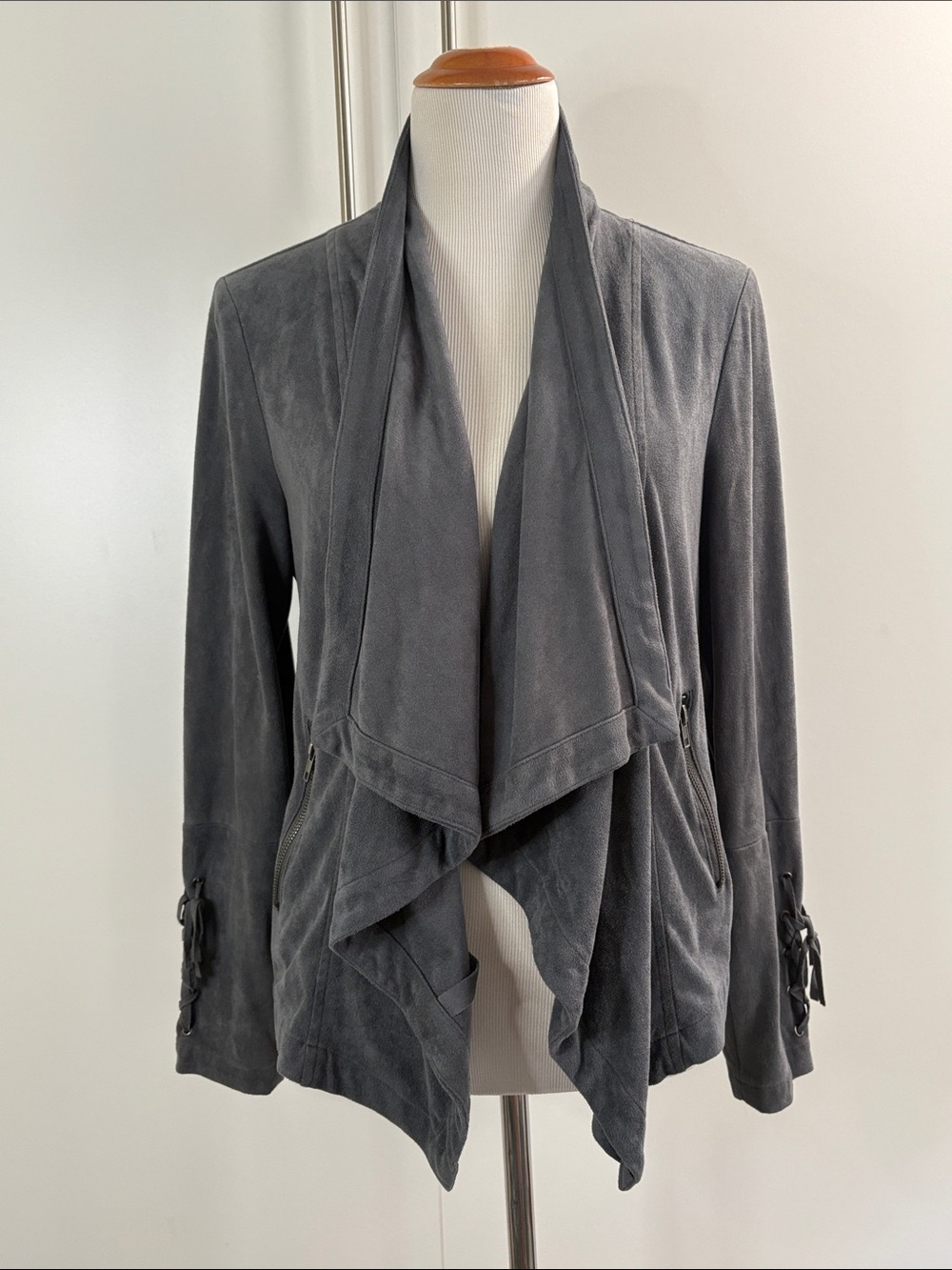 Cupcakes & Cashmere Drape Front Faux Suede Jacket in Charcoal Gray M